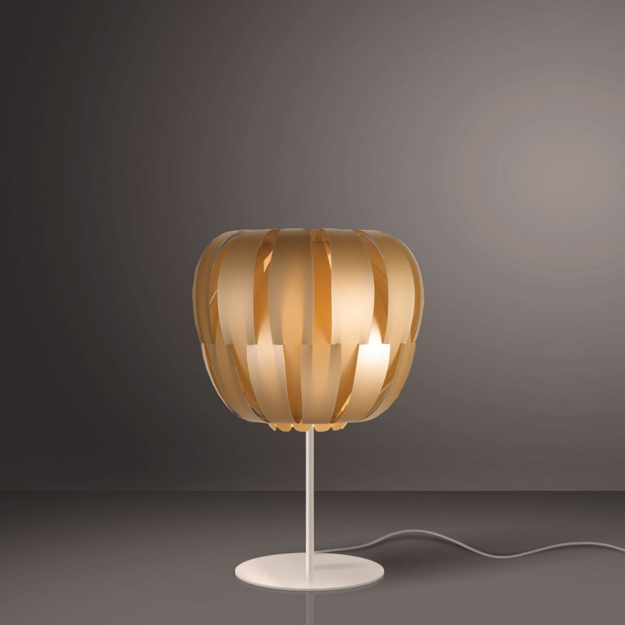 Lampada da Tavolo Base e Stelo New Gold in Metallo Cm. 19 x 33h